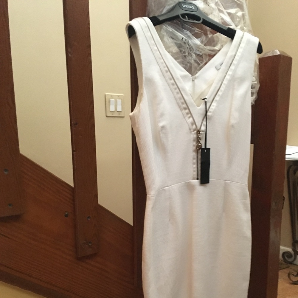 Excellent Versace dress fabric is Pique LAST Day